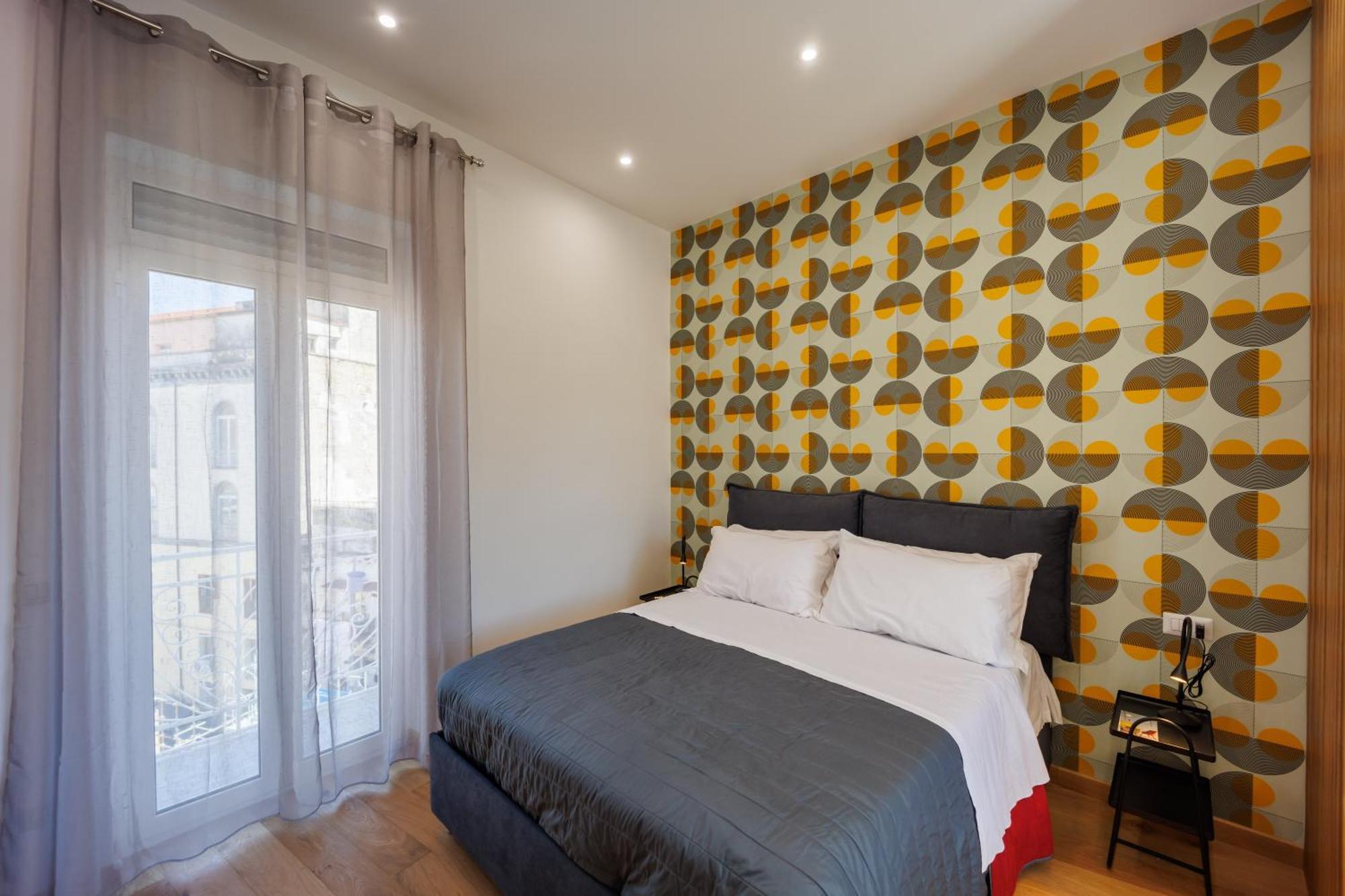 House In Decumani Yellow By Houseinnaples Naples